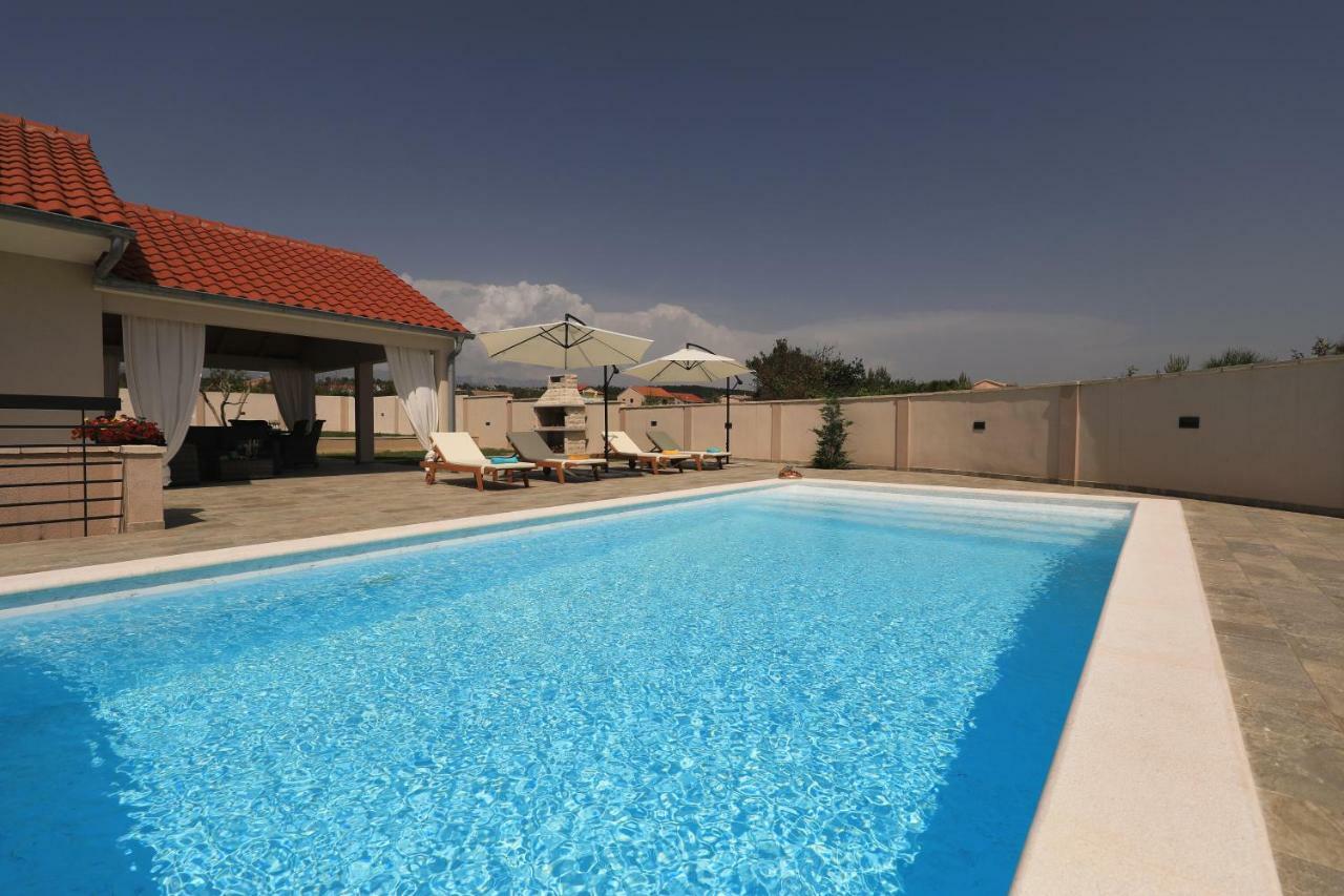 House Tamaris Ferienhaus *