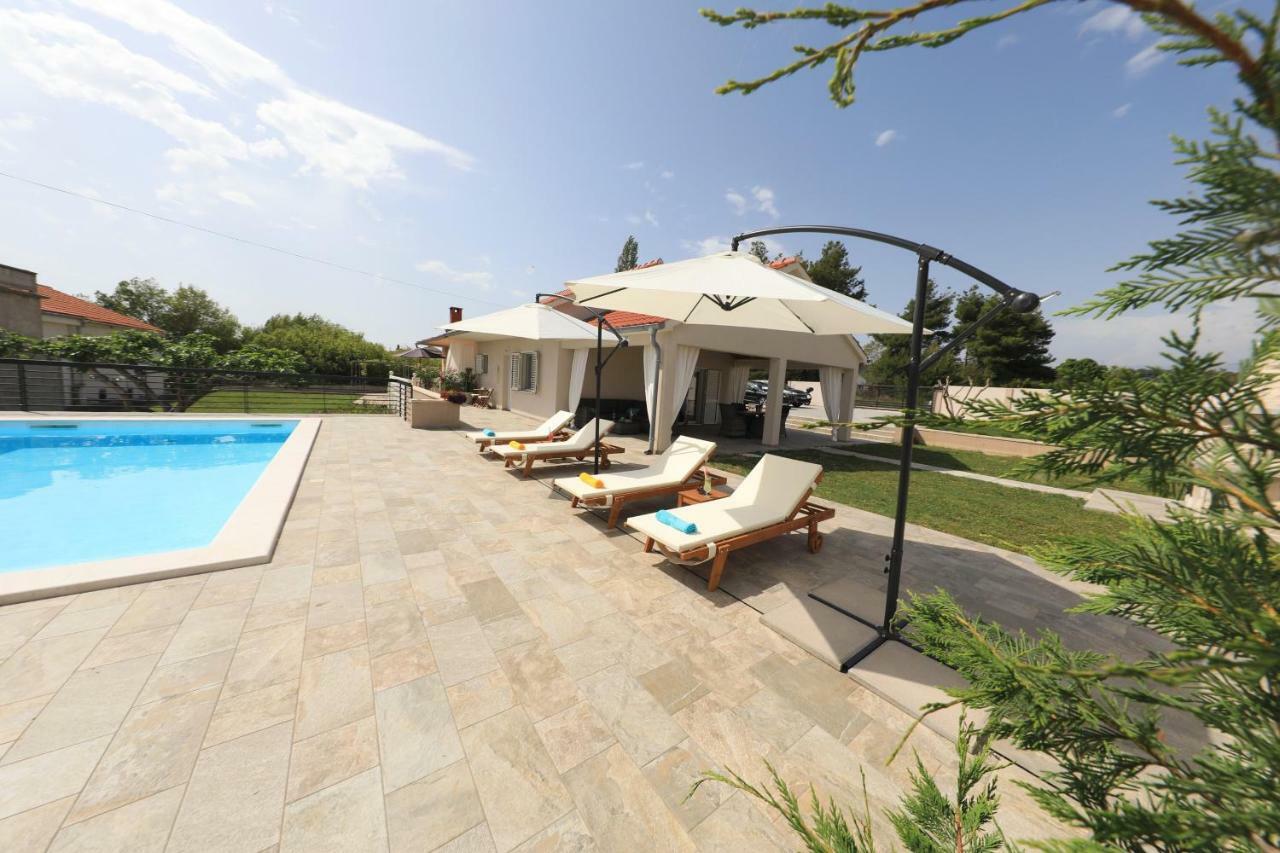 House Tamaris Ferienhaus *